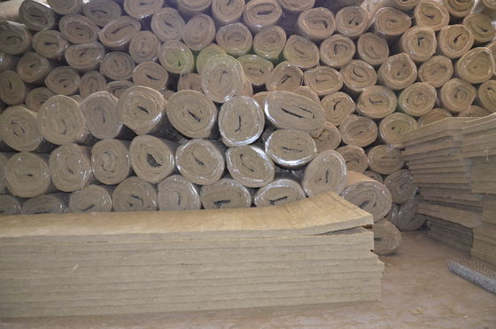 Residential stonewool Insulation Blanket With Wire Mesh / Fiberglass Cloth